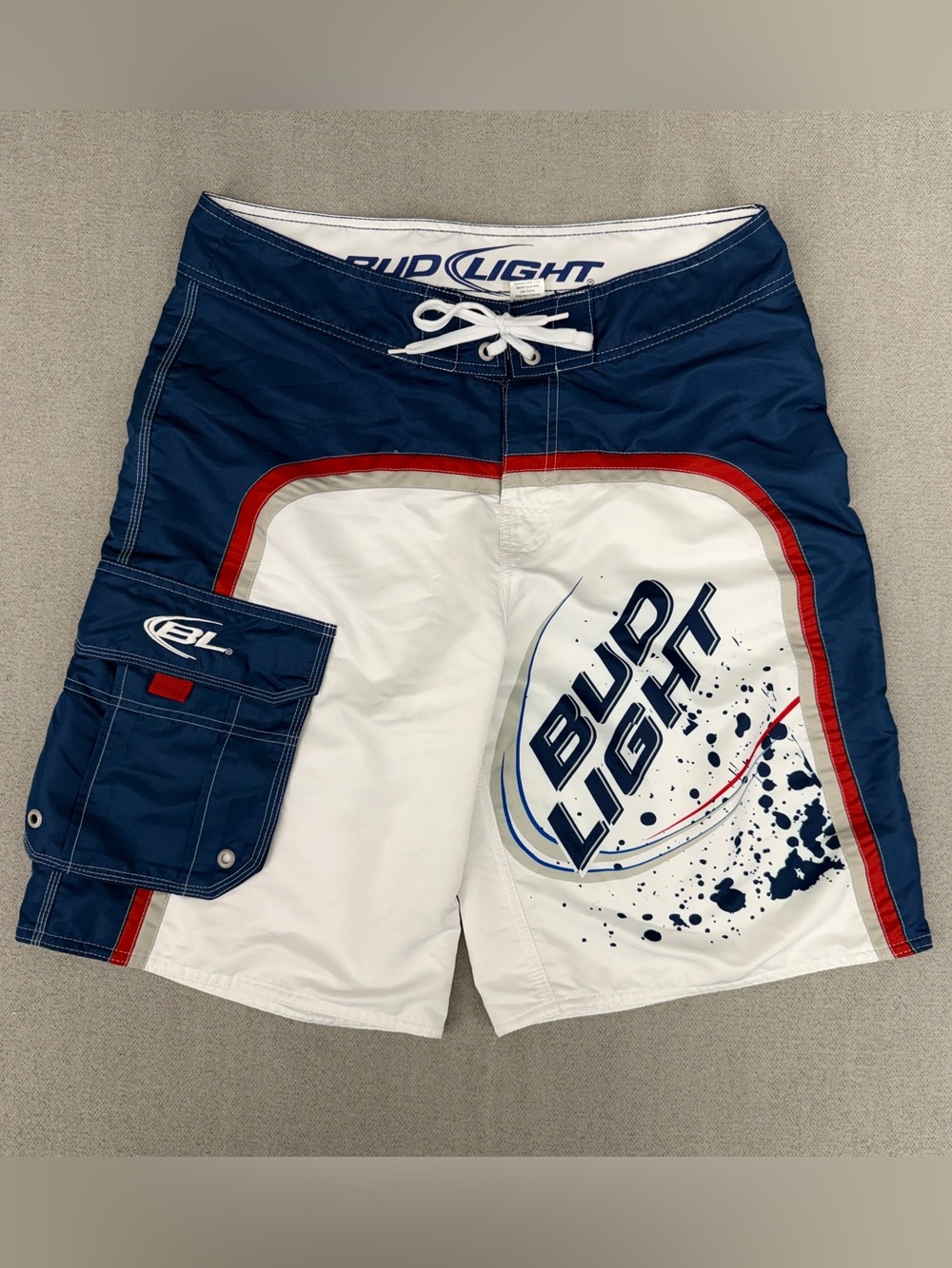 Y2K Bud Light Swim Trunks 33 Board Shorts Mesh Lined Cargo Pocket 10” Inseam VTG